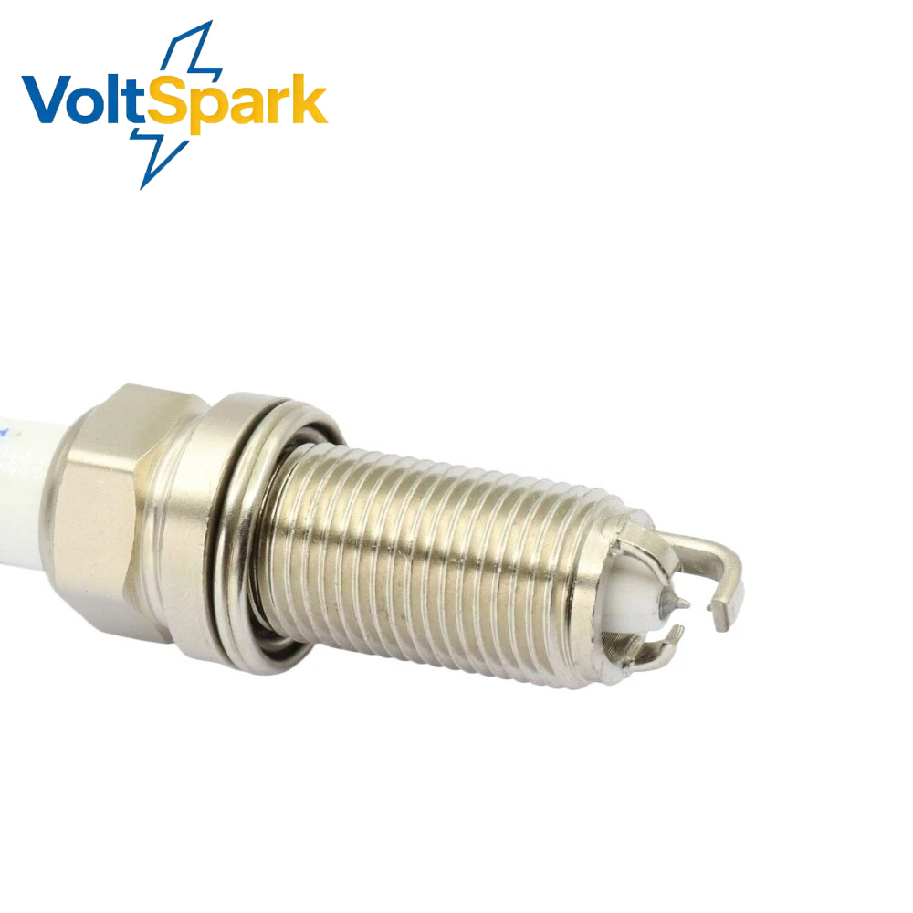 12120037582 BMW N55/N63エンジン用スパ - Bosch Spark Plug Platinum のレビューと価格
